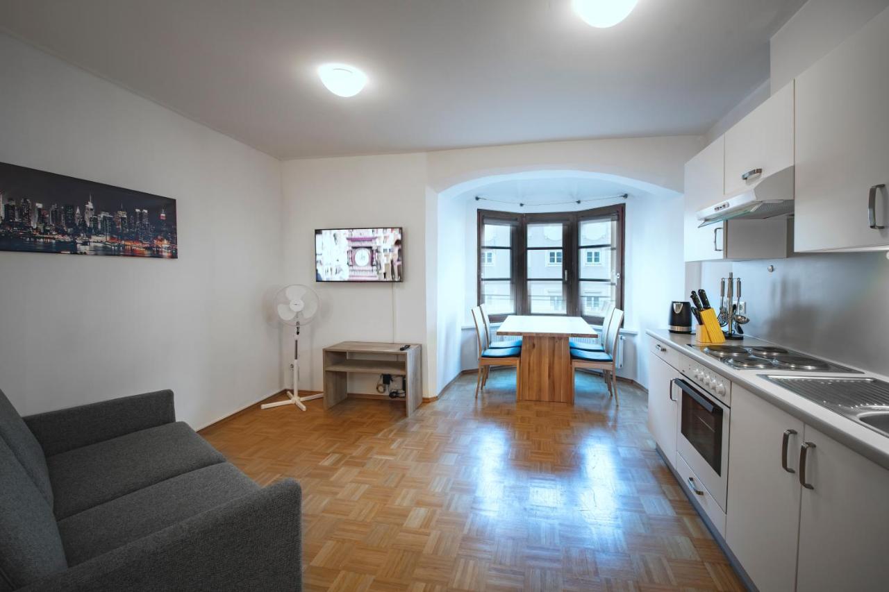 Basic Apartments Downtown Innsbruck Bagian luar foto